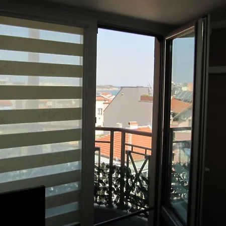 Gnezdo Sarafovo Burgas