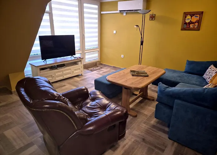 アパート Gnezdo Sarafovo *