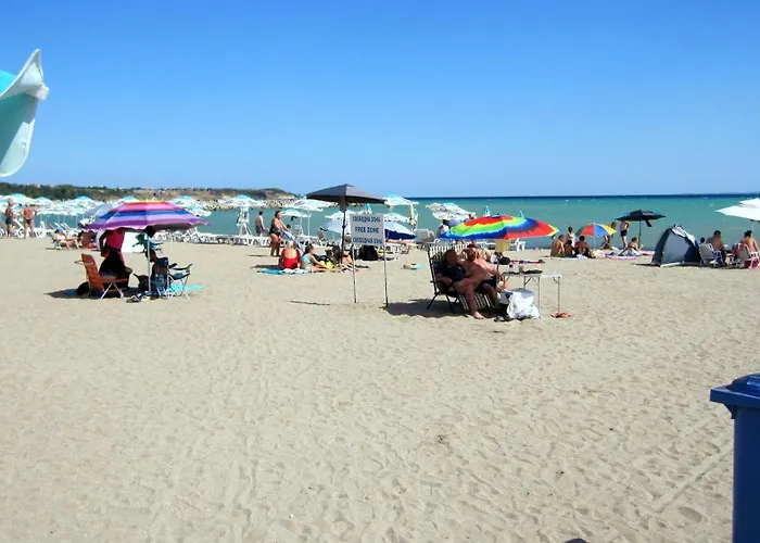 アパート Gnezdo Sarafovo *